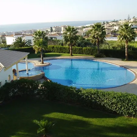 Vakantiehuis Fabulous Sea View Townhouse In De No12