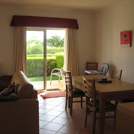 Vakantiehuis Fabulous Sea View Townhouse In De No12 *